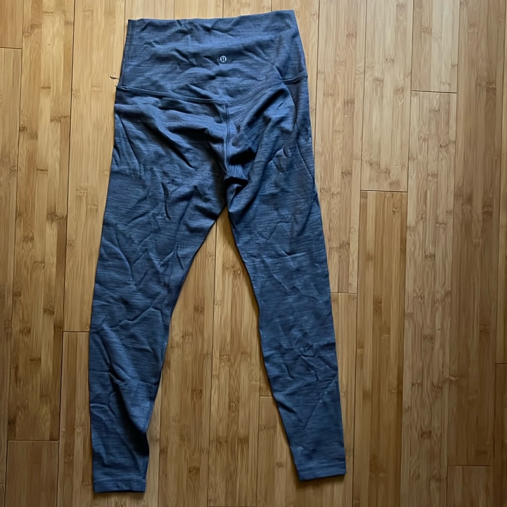 Lululemon Base Pace High-Rise Tight 25", Size 10, heathered gray